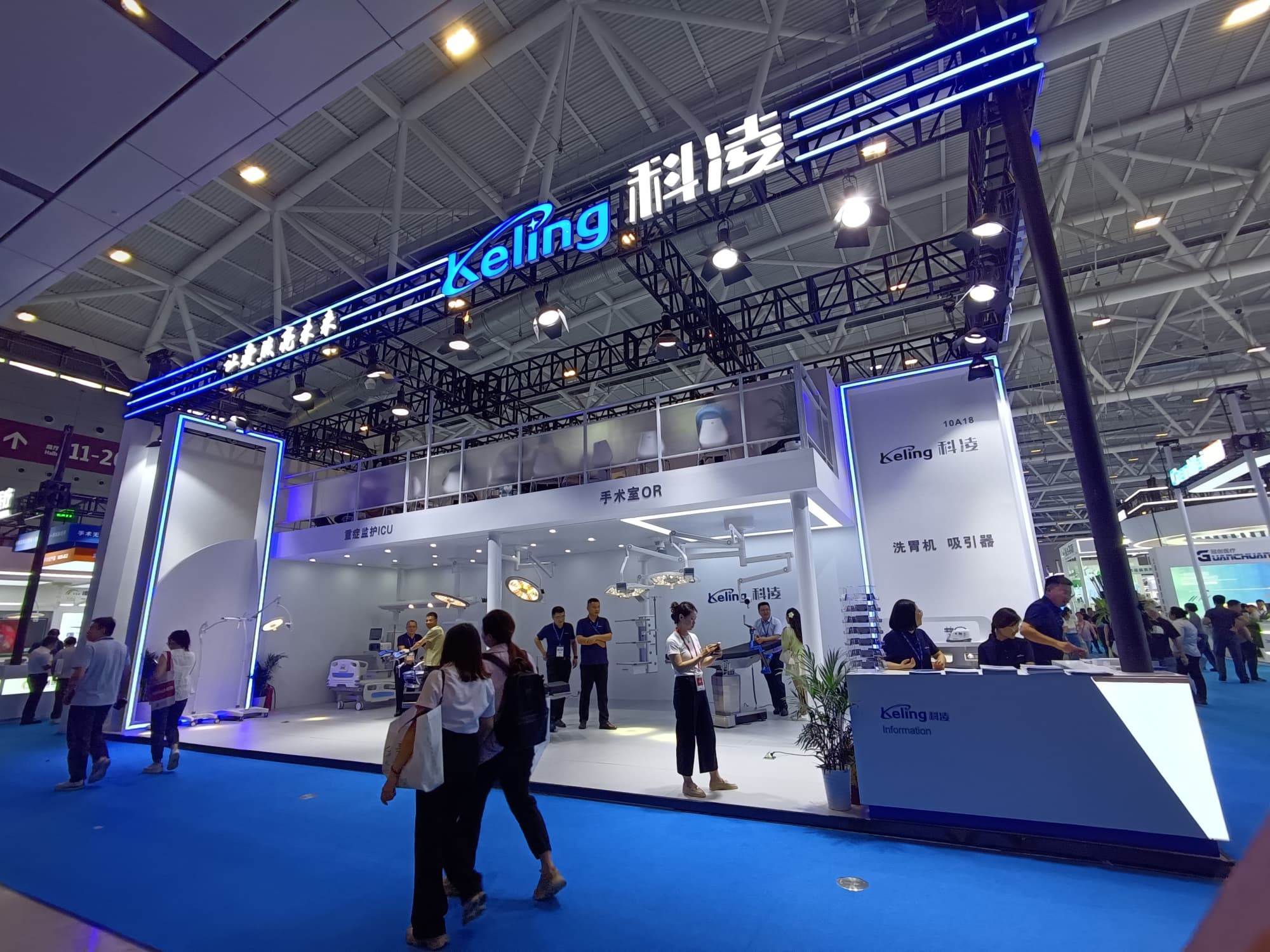 廣州藥包展專屬搭建：醫(yī)藥行業(yè)調(diào)性，專業(yè)質(zhì)感拉滿