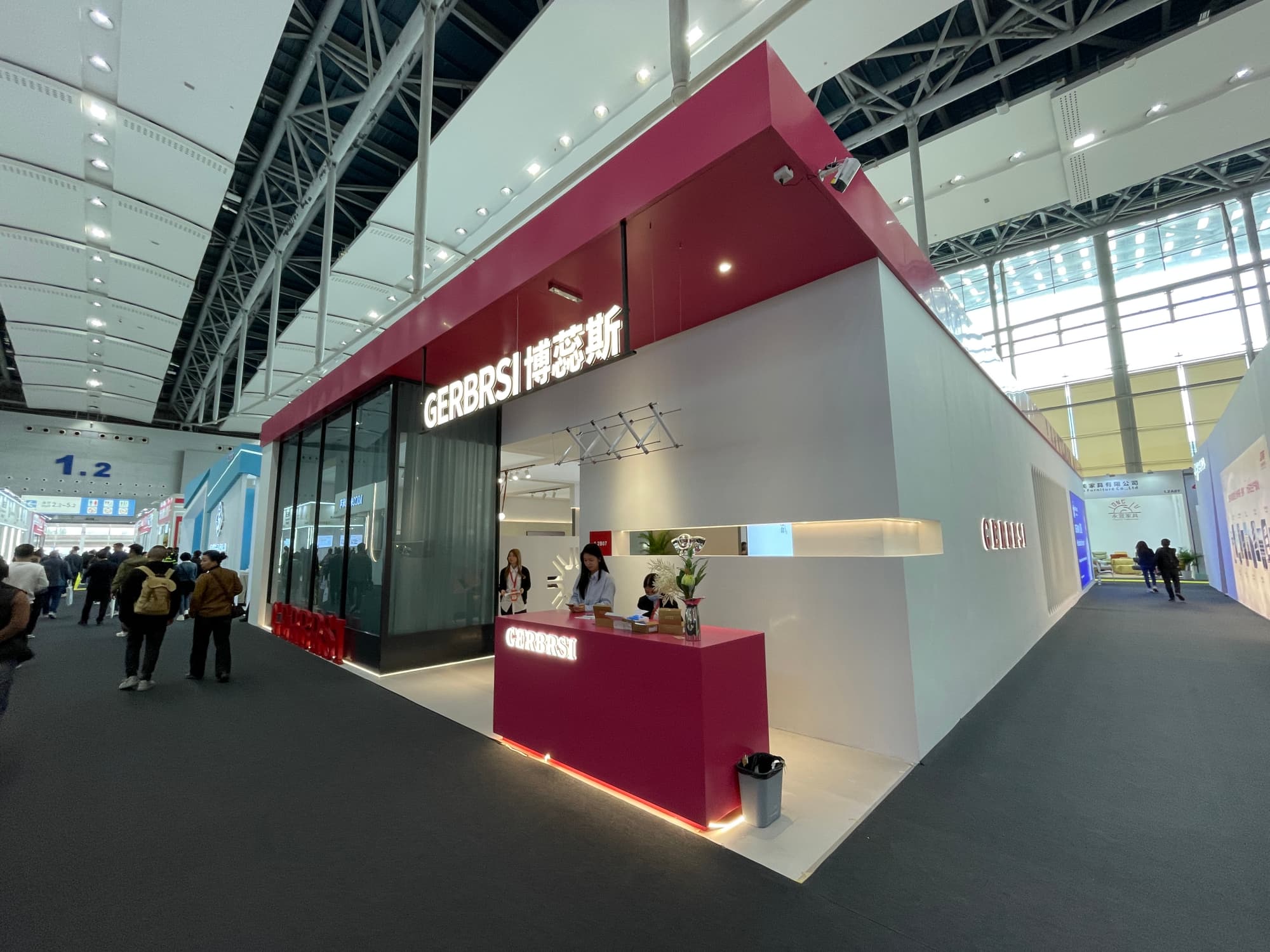 一站式服務(wù)省心參展！廣州門窗幕墻展展臺(tái)設(shè)計(jì)搭建全流程