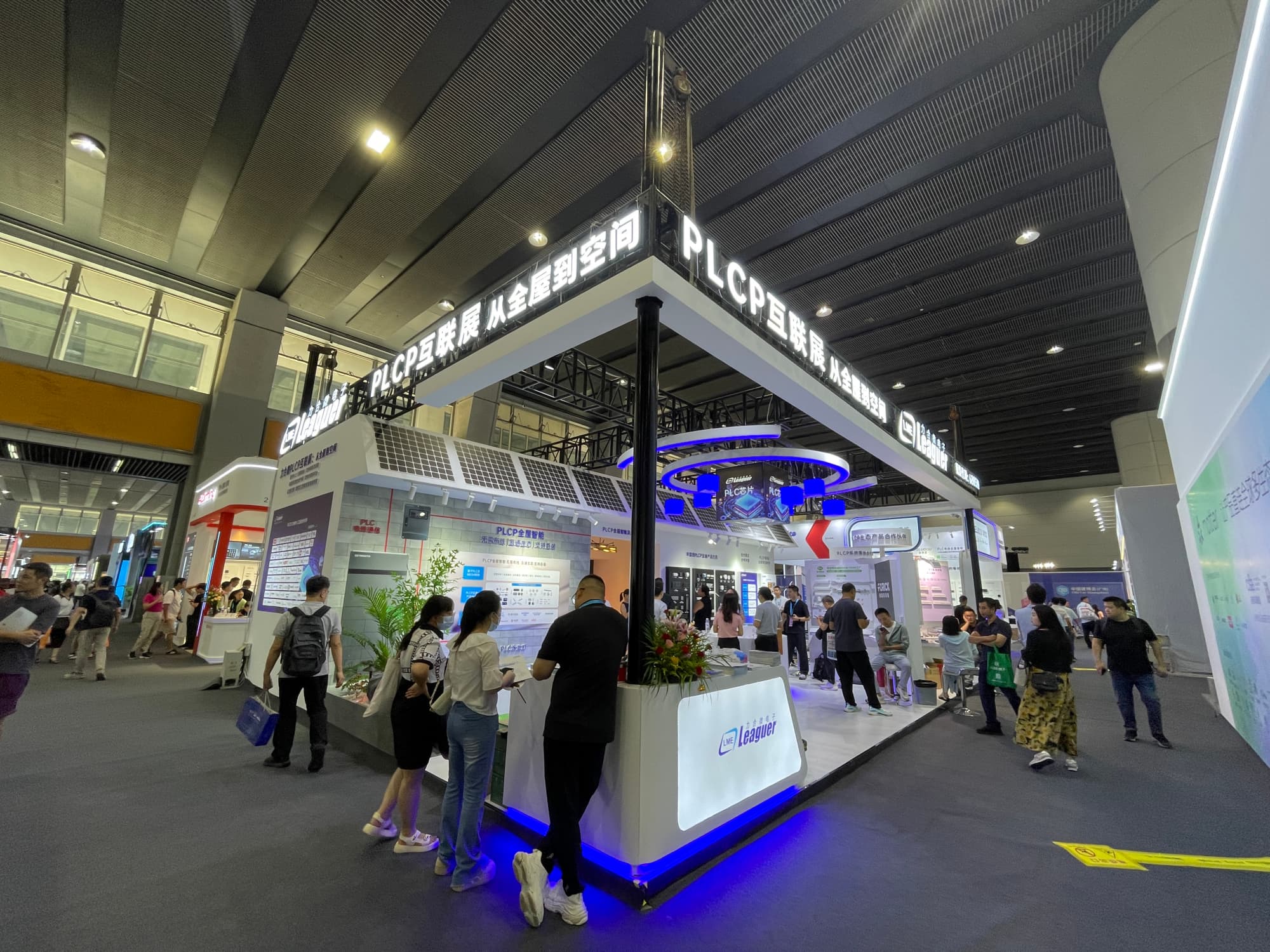 精準(zhǔn)匹配品牌調(diào)性，廣州建博會(huì)定制化展臺(tái)搭建服務(wù)